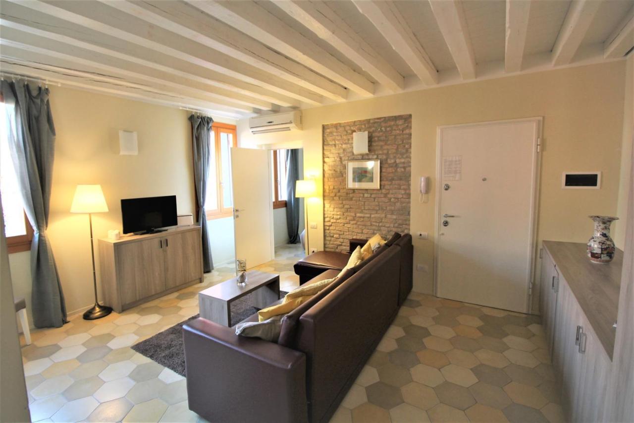 Apartment New And Spacious