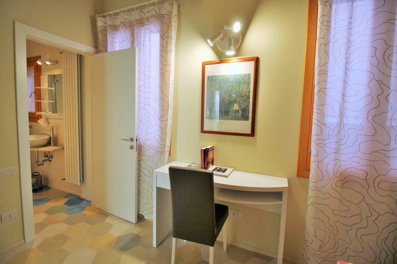 New And Spacious Venice