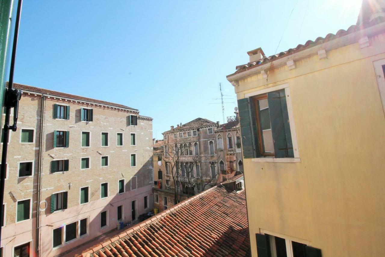 Apartment New And Spacious Venice